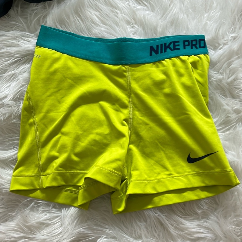 Nike pros